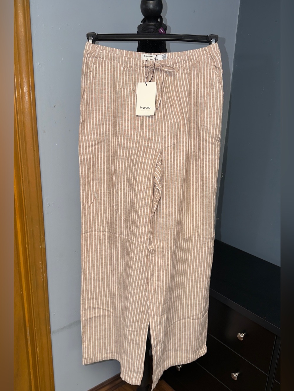 Wide-Leg Striped Drawstring Pants in Light Brown